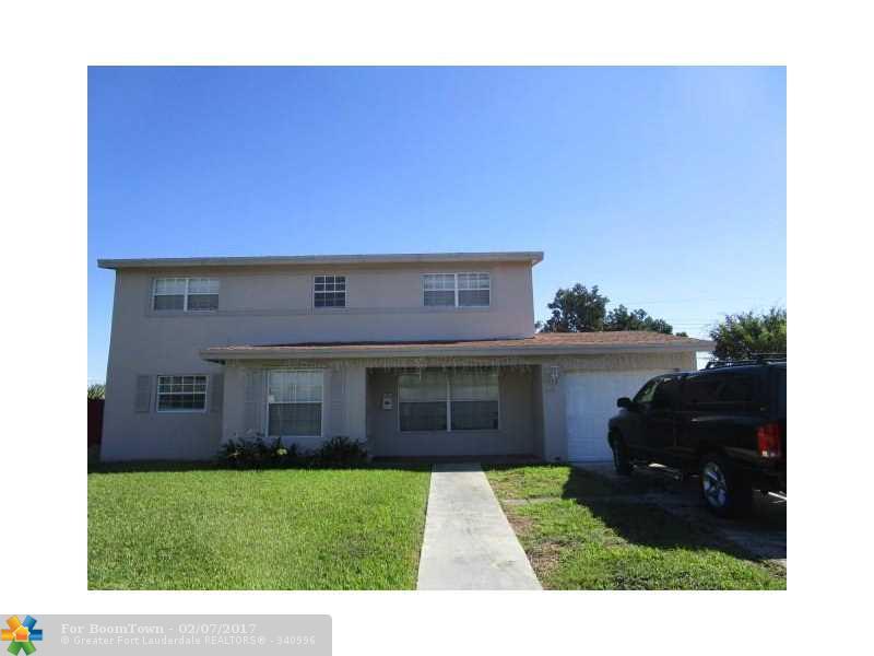 4390 38th Ter - Photo 1