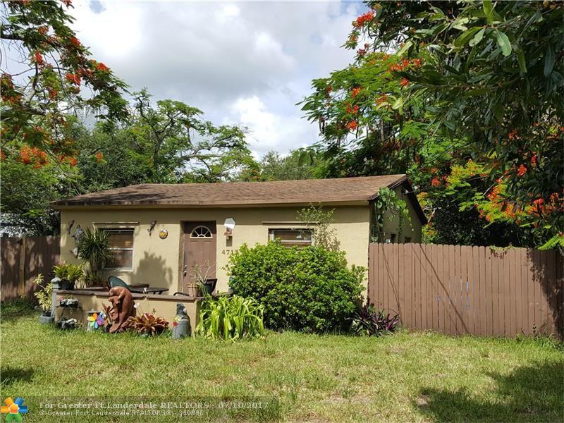 4717 32nd Ave - Photo 1