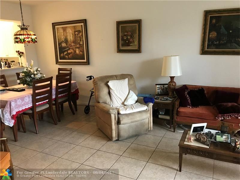 7715 Yardley Dr - Photo 1