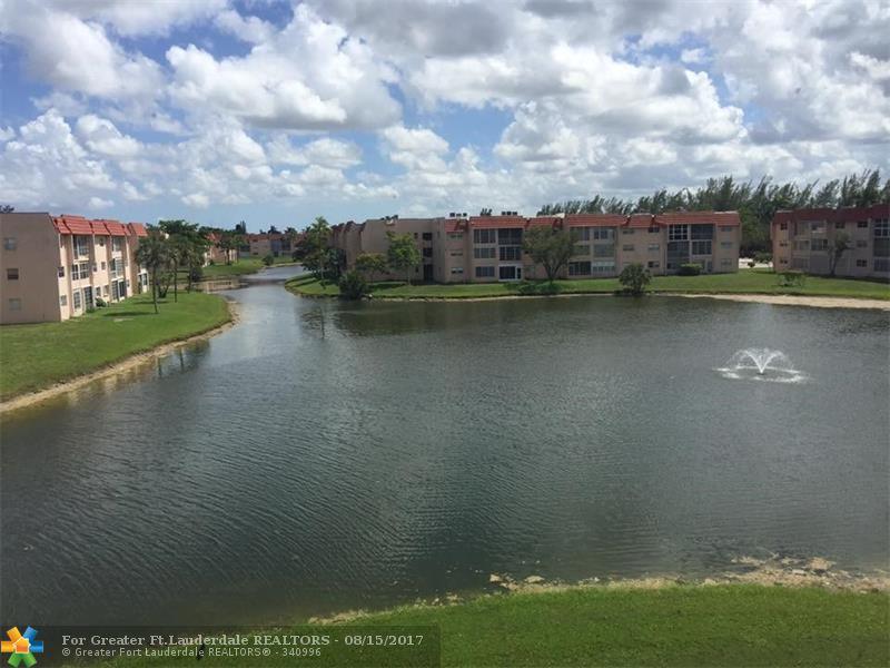 2900 Sunrise Lakes Dr - Photo 1