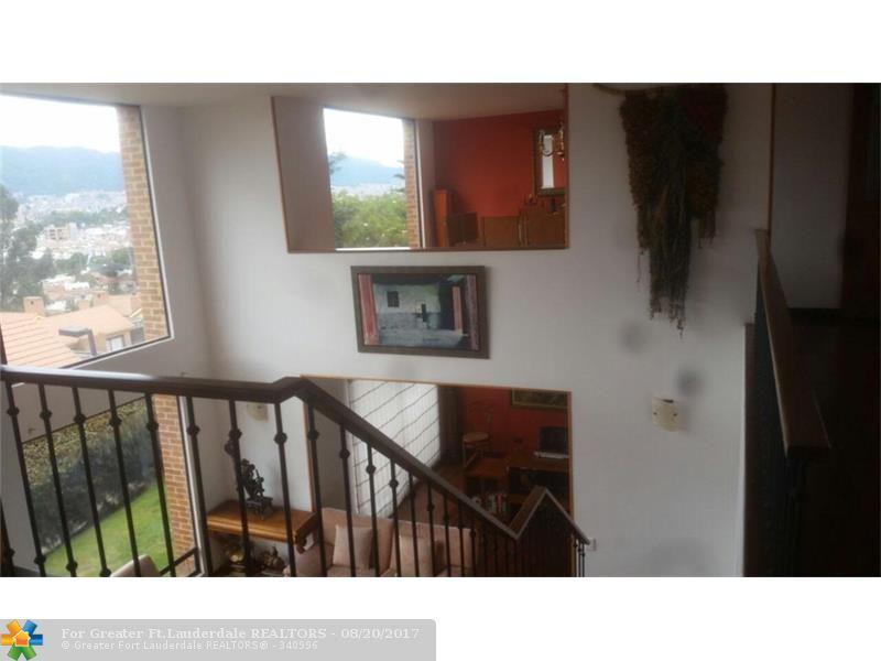 Cra. 78 # 128 -99 - Photo 1