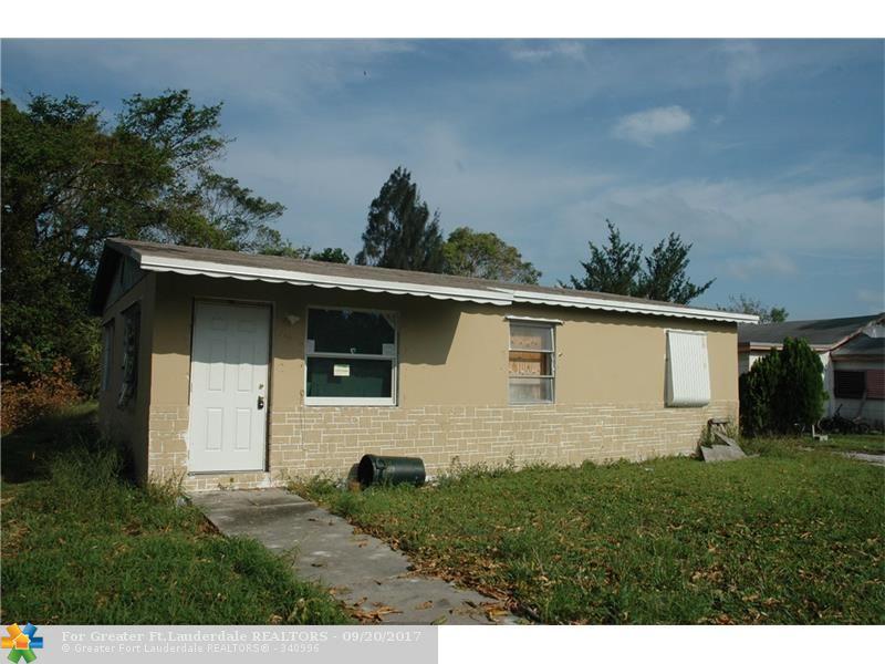 39 14th Ave - Photo 1