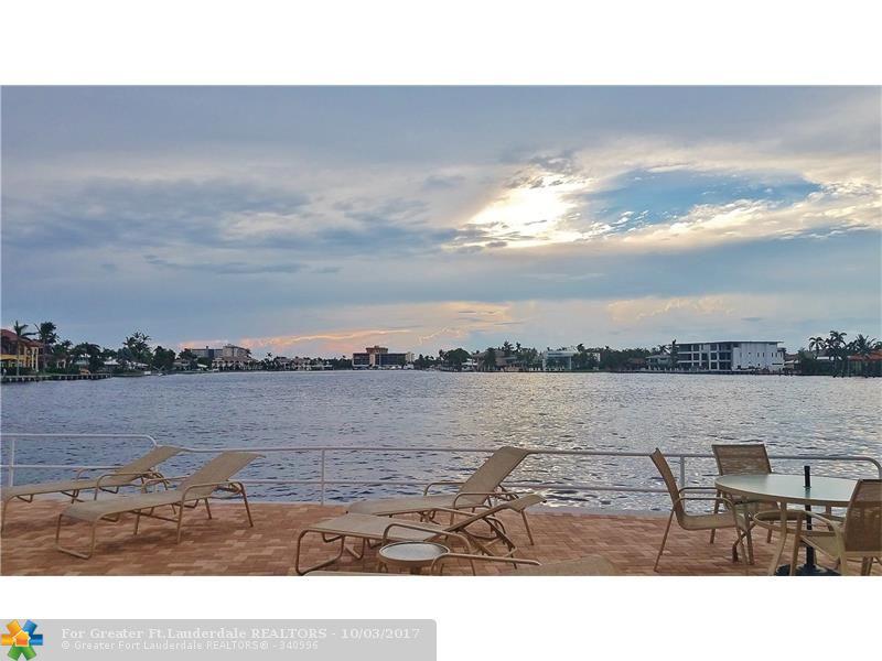 1201 Riverside Dr - Photo 1