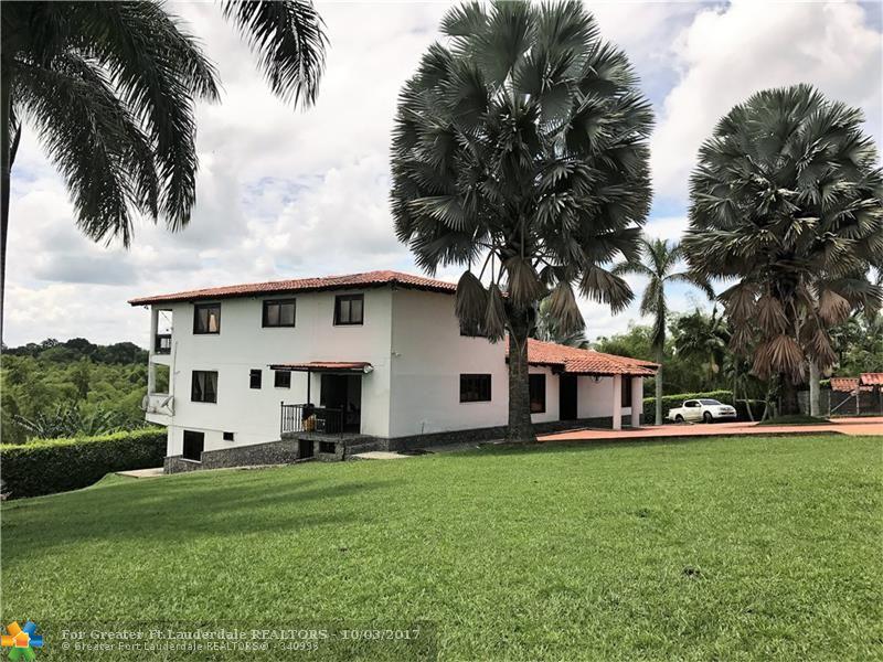 Lot #2 Montevedra,Vereda Galicia,Pereira,Colombia - Photo 1