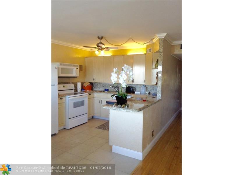 4063 Oakridge F - Photo 1