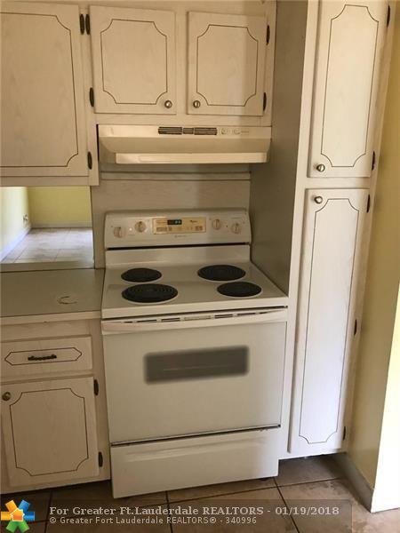 351 Cambridge Rd - Photo 1