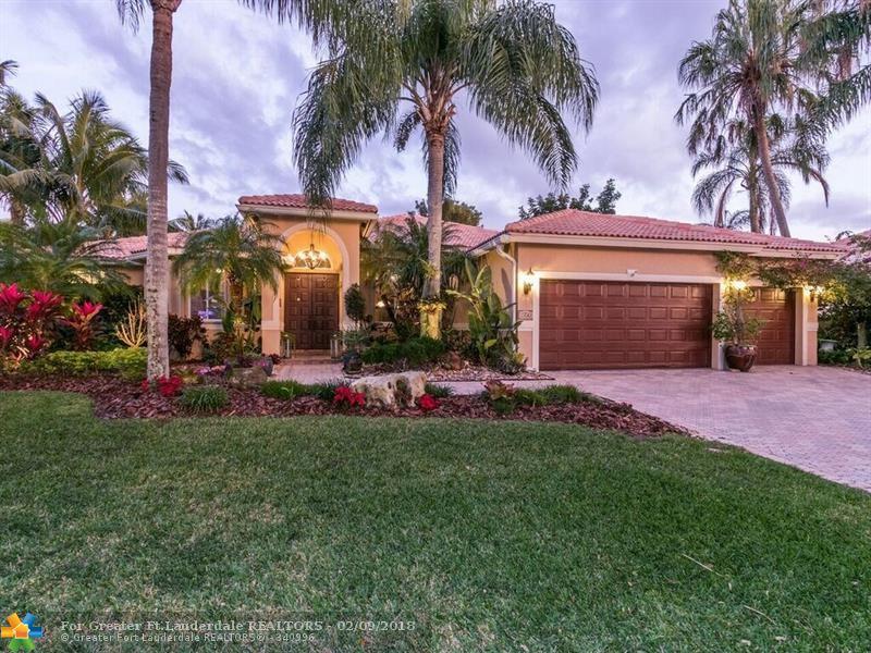 2700 Meadowood Ct - Photo 1