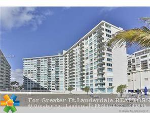 5333 Collins Ave - Photo 1