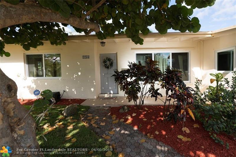 2233 34th Way - Photo 1