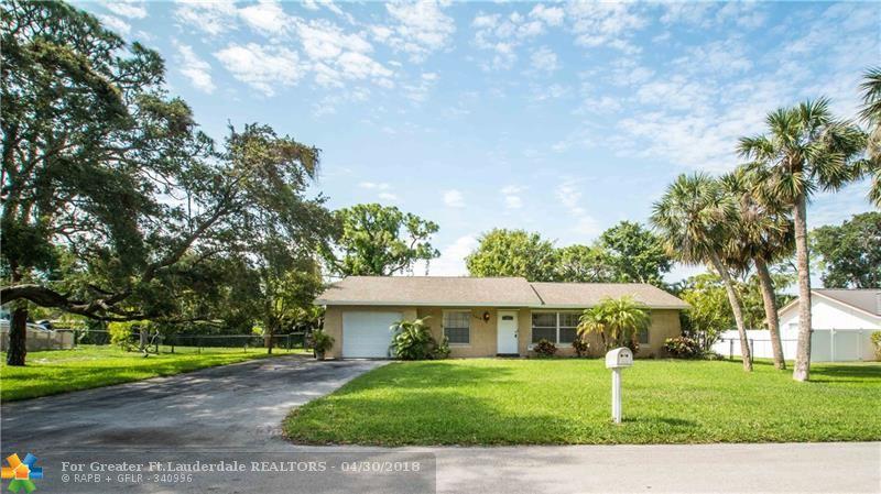 2420 Snug Harbor Dr - Photo 1