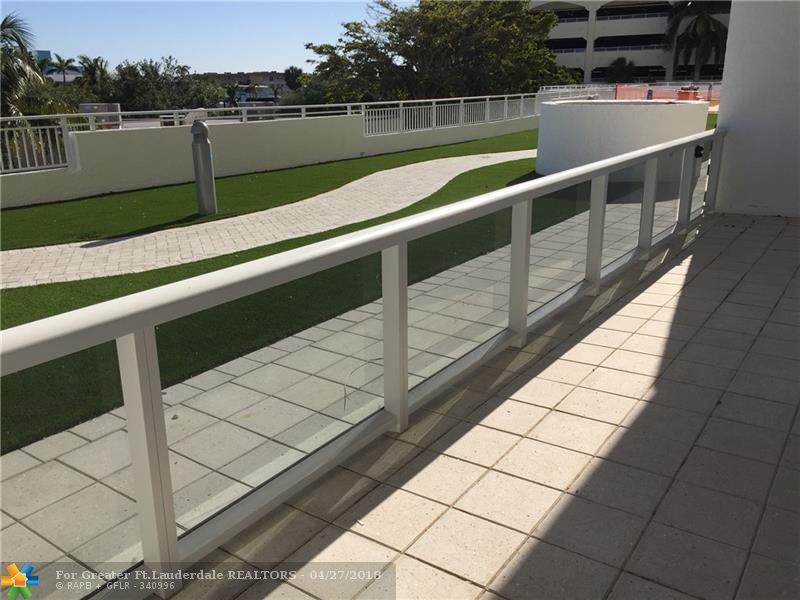 3015 Ocean Blvd - Photo 1