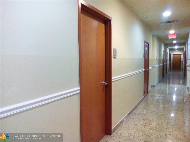 4000 State Road 7 - Photo 1