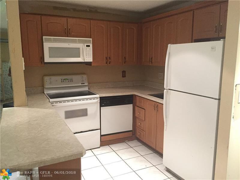 2200 Springdale Blvd - Photo 1