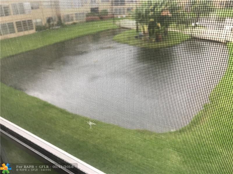 5001 Oakland Park Blvd - Photo 1