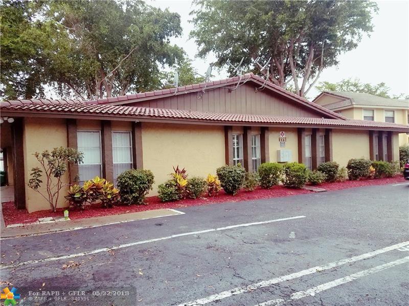 3540 114th Ln - Photo 1