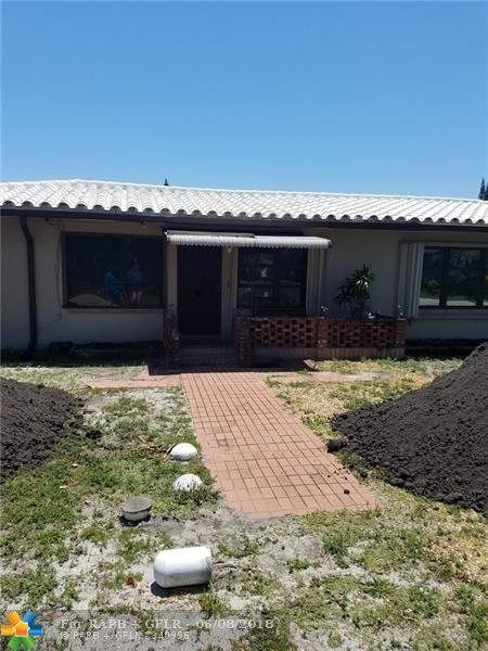 800 13th Ct - Photo 1