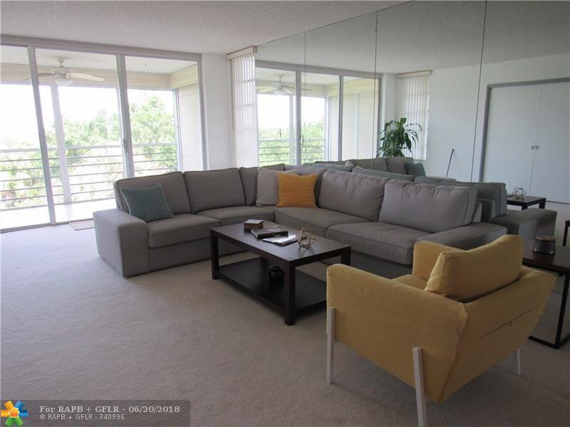 821 Cypress Blvd - Photo 1