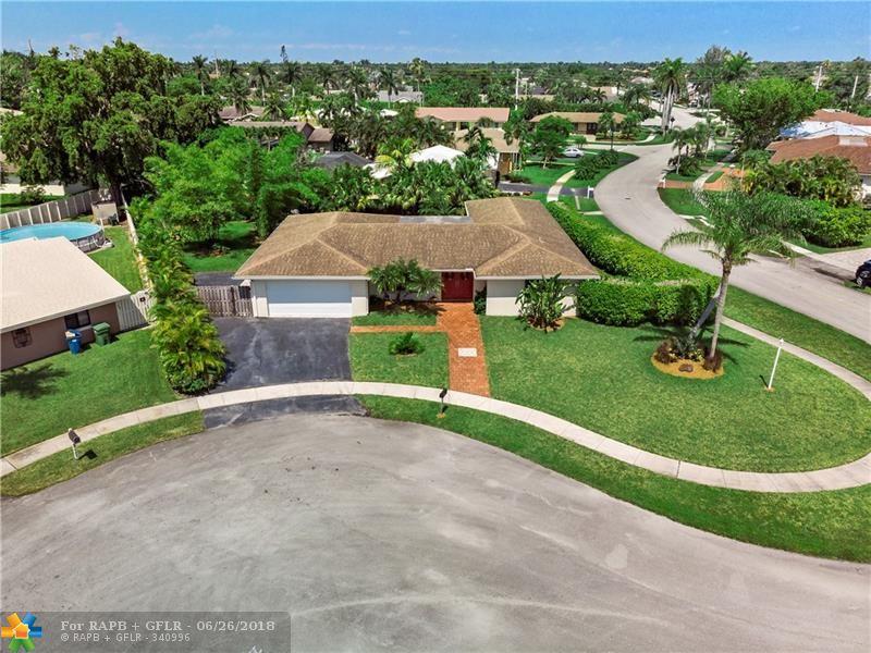 16634 Royal Poinciana Dr - Photo 1