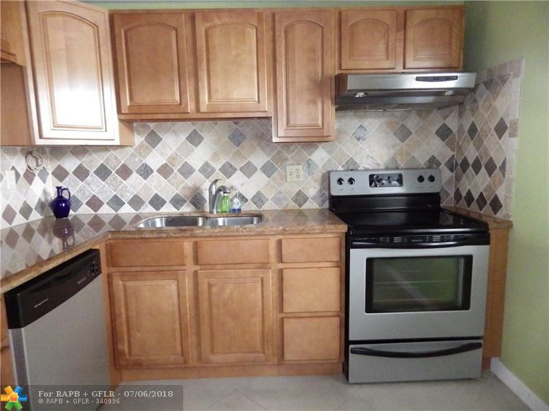7787 Golf Circle Dr - Photo 1