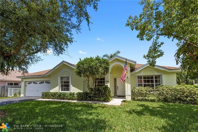 1060 149th Ln - Photo 1