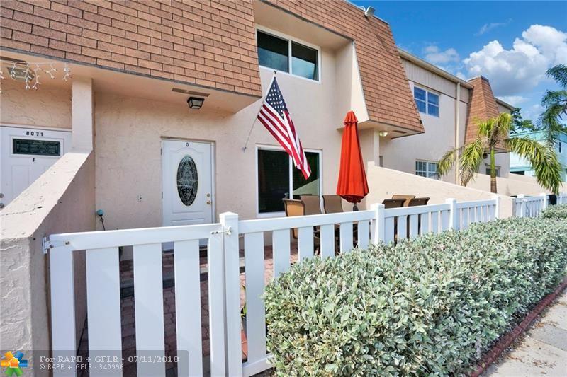 8071 10th Ct - Photo 1