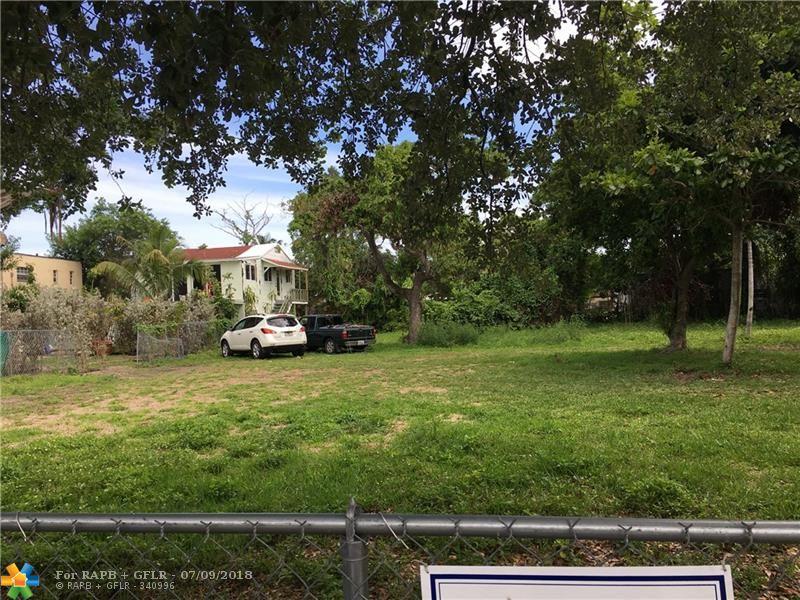 62 53rd St - Photo 1