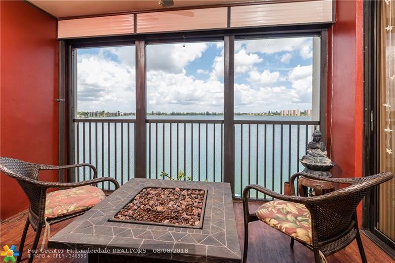 111 Lake Emerald Dr - Photo 1