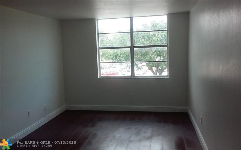 484 165th Street Rd - Photo 1