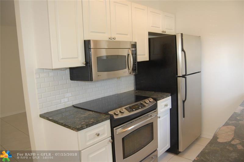 1405 Miami Rd - Photo 1