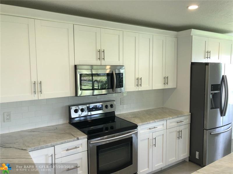 9015 Sunrise Blvd - Photo 1