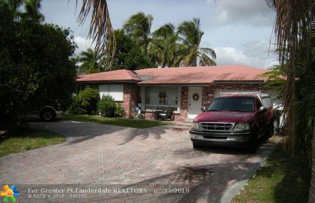 1821 7th St - Photo 1