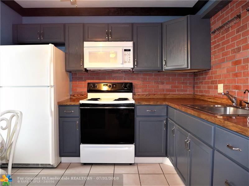 1310 43rd Ave - Photo 1
