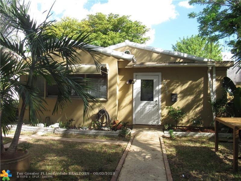 1935 Rodman St - Photo 1