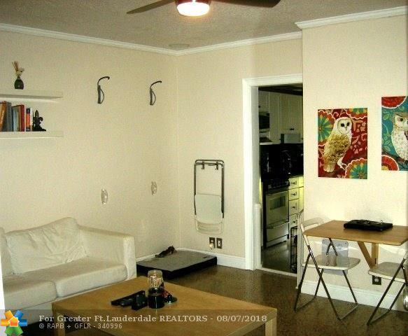 443 17th Way - Photo 1