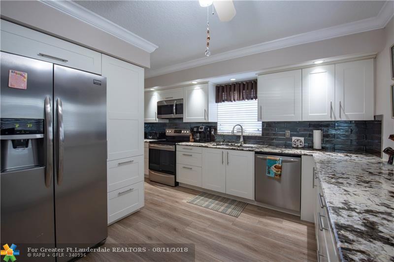 1703 Andros Isle - Photo 1