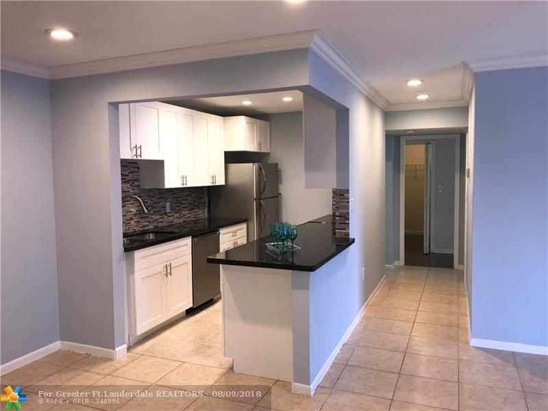 11607 29th St - Photo 1