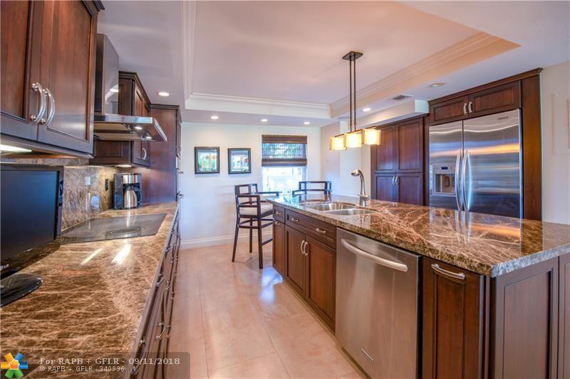 2000 Ocean Dr - Photo 1