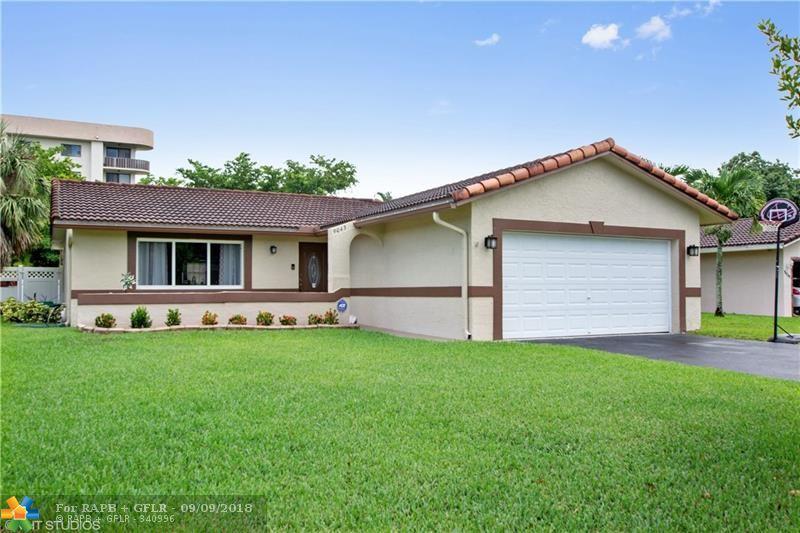 9043 21st Ct - Photo 1