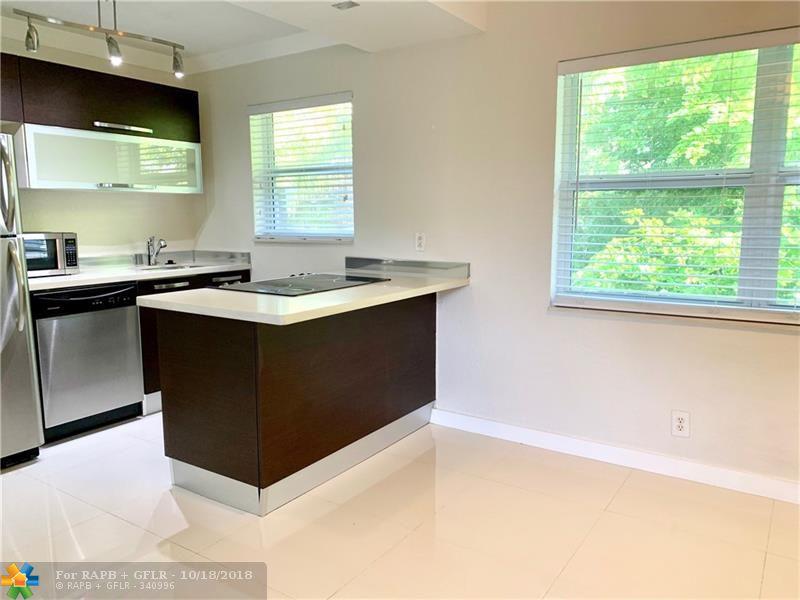 416 15th Ave - Photo 1