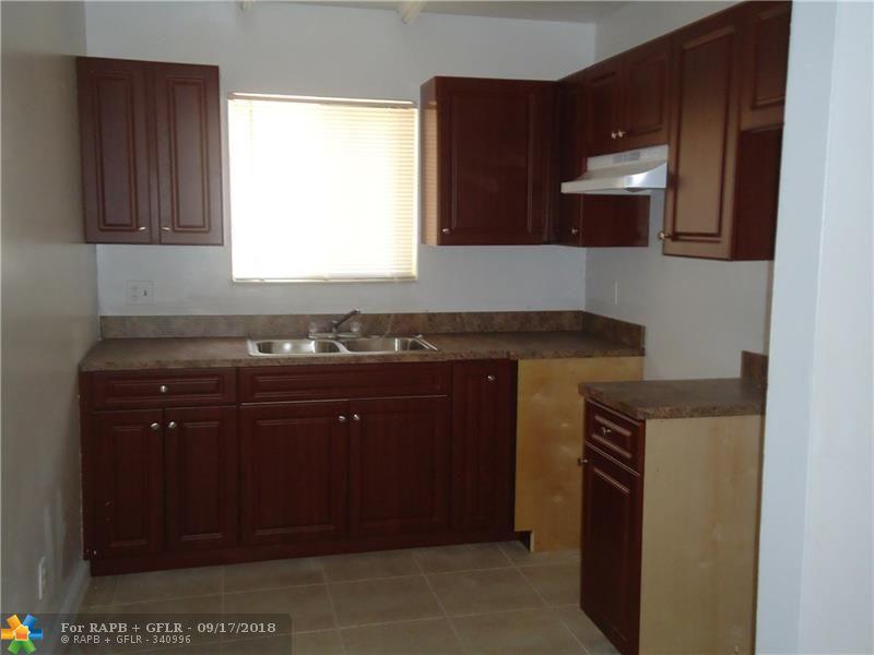 1245 Flagler Ave - Photo 1