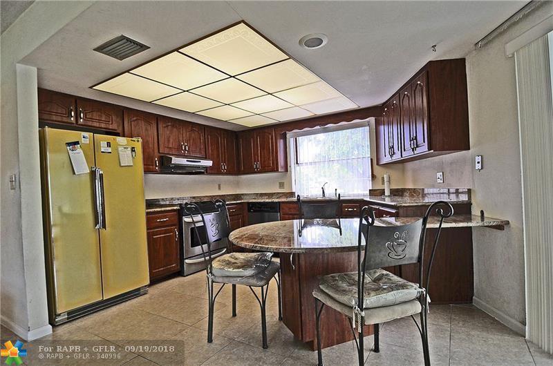 2608 86th Ave - Photo 1