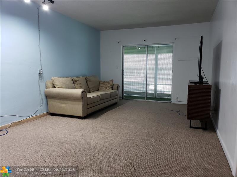 4740 10th Ct - Photo 1
