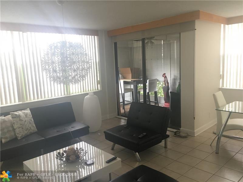 2751 Taft St - Photo 1