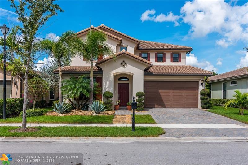 8955 Watercrest Cir - Photo 1