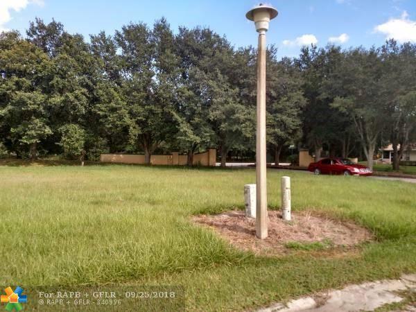 6214 Oak Leafe Cir - Photo 1