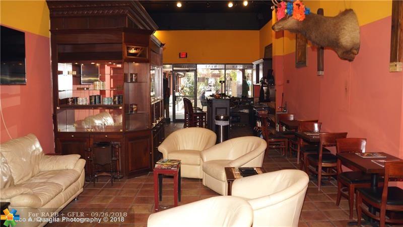 330 Clematis St - Photo 1