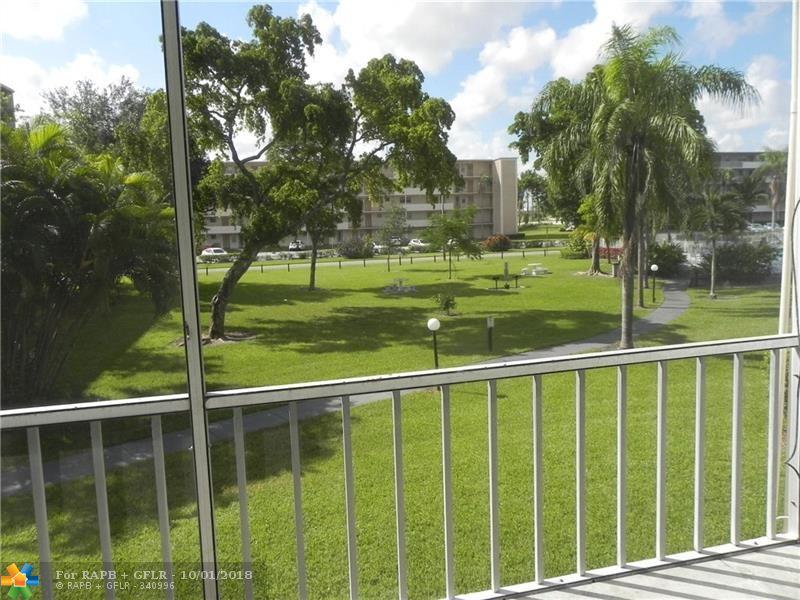 4650 Washington St - Photo 1