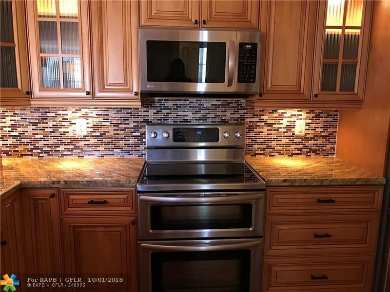 4508 160th Ave - Photo 1