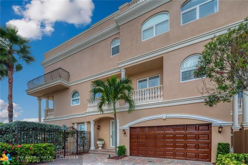 1772 Bay Dr - Photo 1