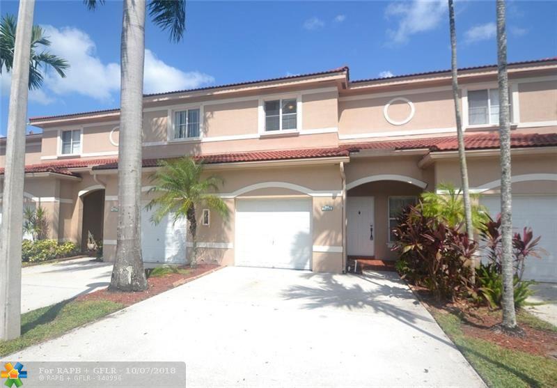 7663 Southwood Cir - Photo 1